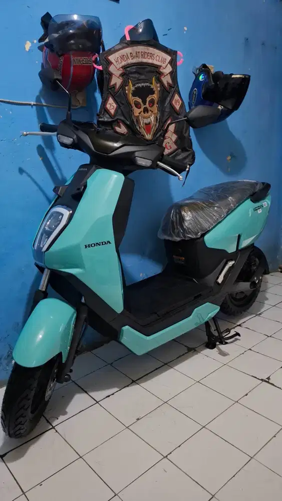 Honda Icon (Motor Listrik Honda)