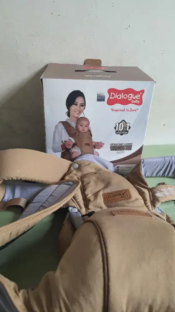 Jual gendongan bayi merk Dialogue
