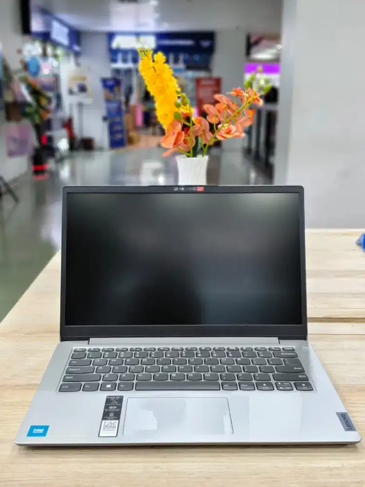LENOVO IP SLIM 1