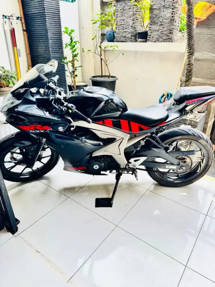 Suzuki GSX-R Keyless Tahun 2018