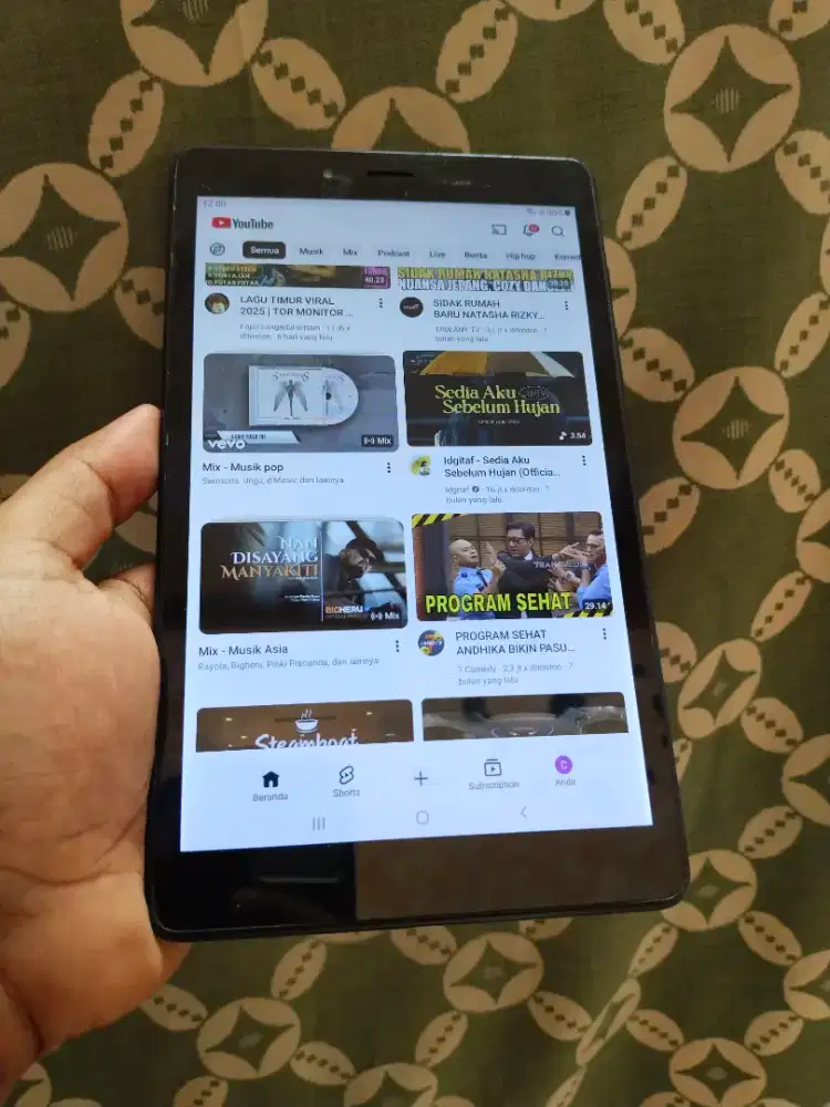 Tablet Samsung 8 inchi t295 2/32 Android 11 jaringan 4G LTE dual atmos