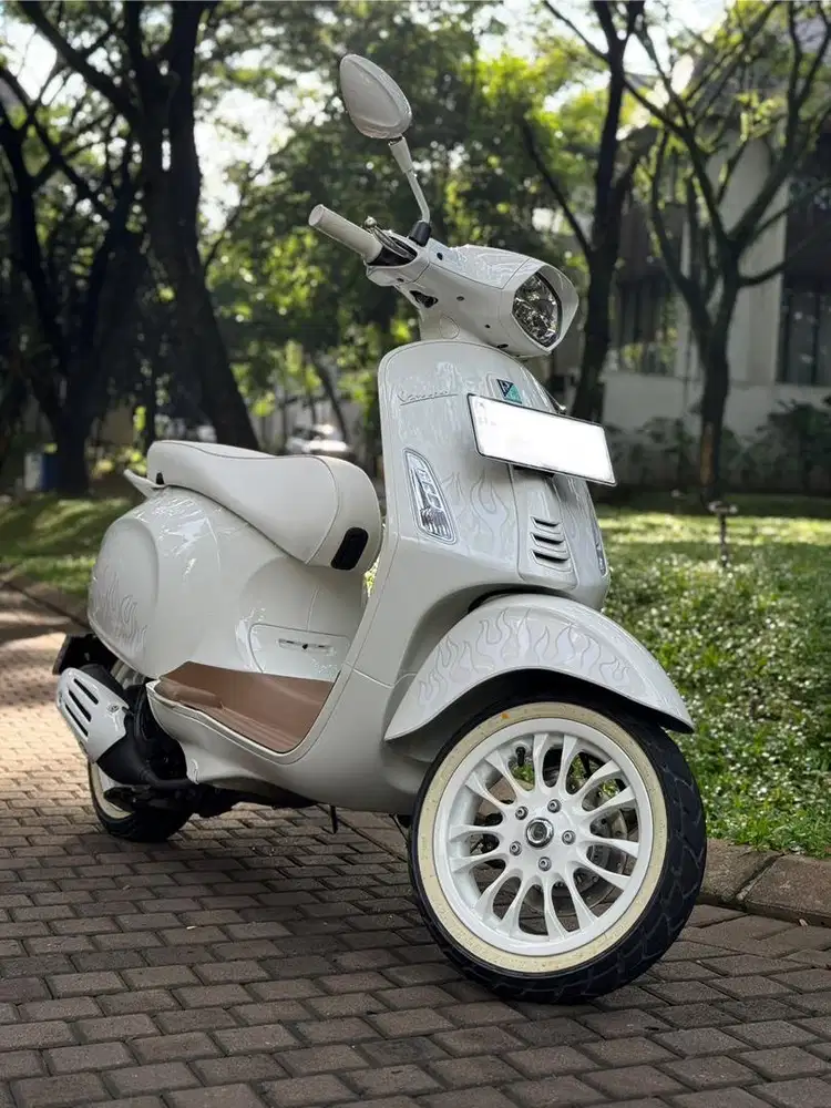 Vespa Justin Beiber, mulus/terawat, tinggal rock n rolll
