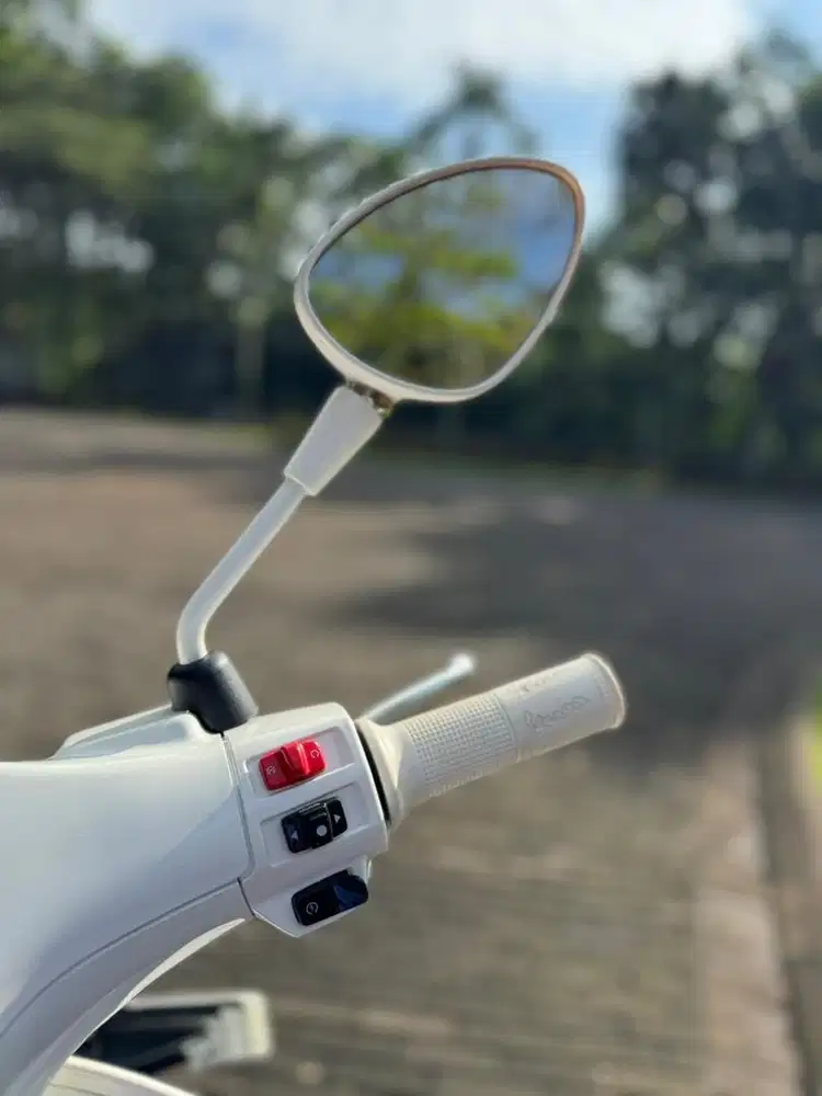 Vespa Justin Beiber, mulus/terawat, tinggal rock n rolll