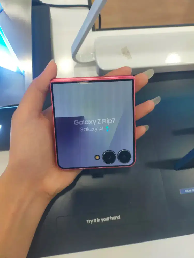 Promo by kredivo cicilan Samsung galaxy Filp7