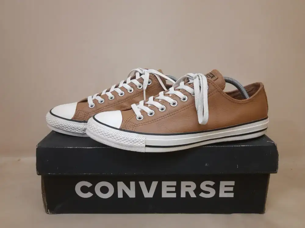 Converse CT Leather size 44 dan adidas vans