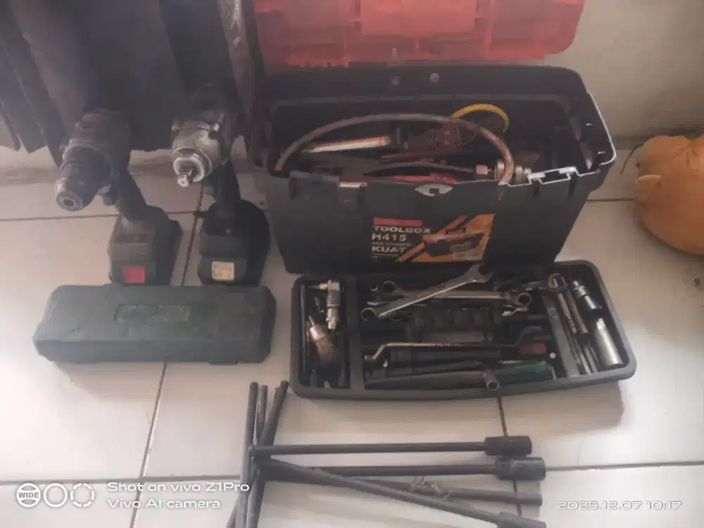 bengkel motor rumahan