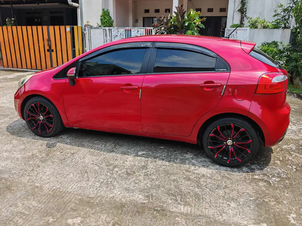 Kia Rio 2013 Bensin