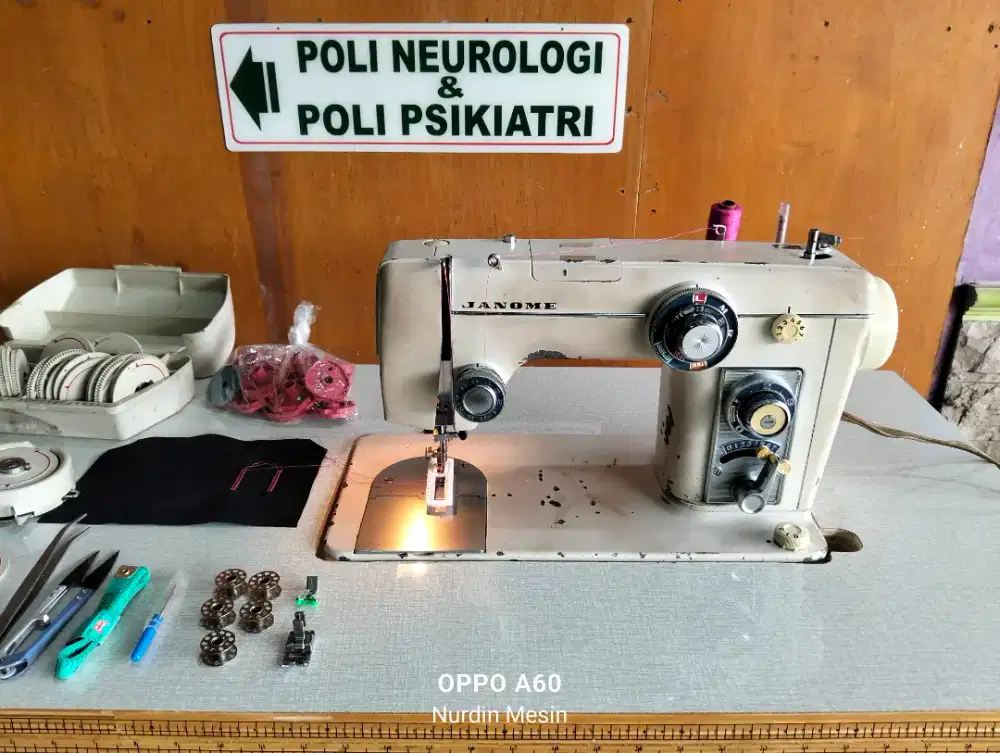 Mesin jahit Multifungsi JANOME tipe 801 original komplit siappakai ok