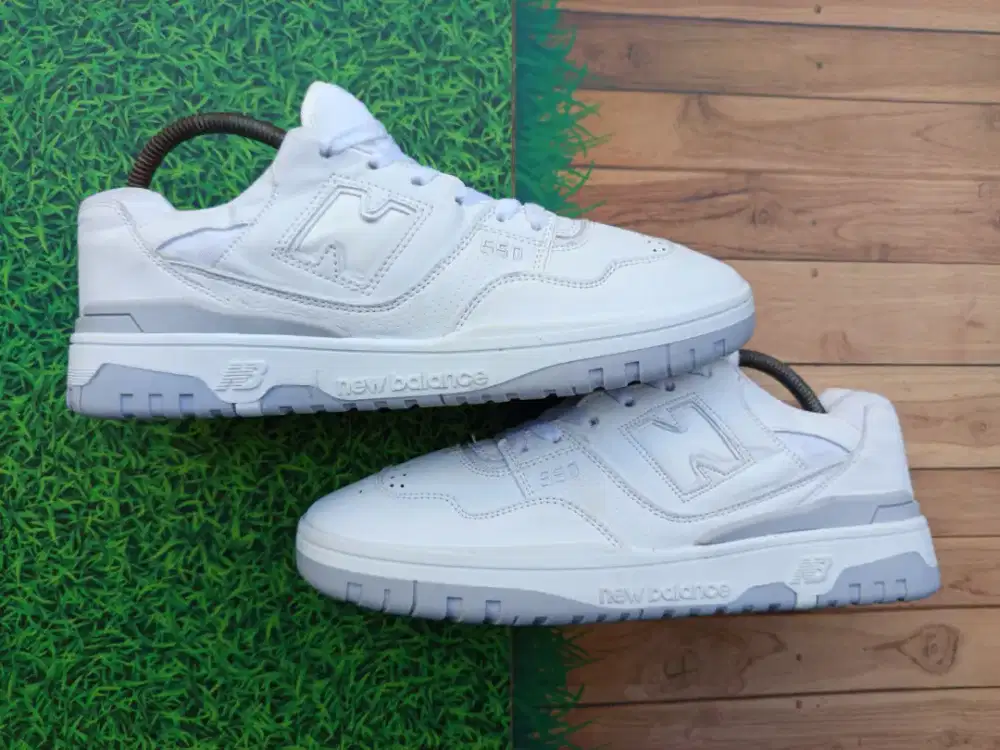 New Balance 550 White •Preloved,Second,Thrift•