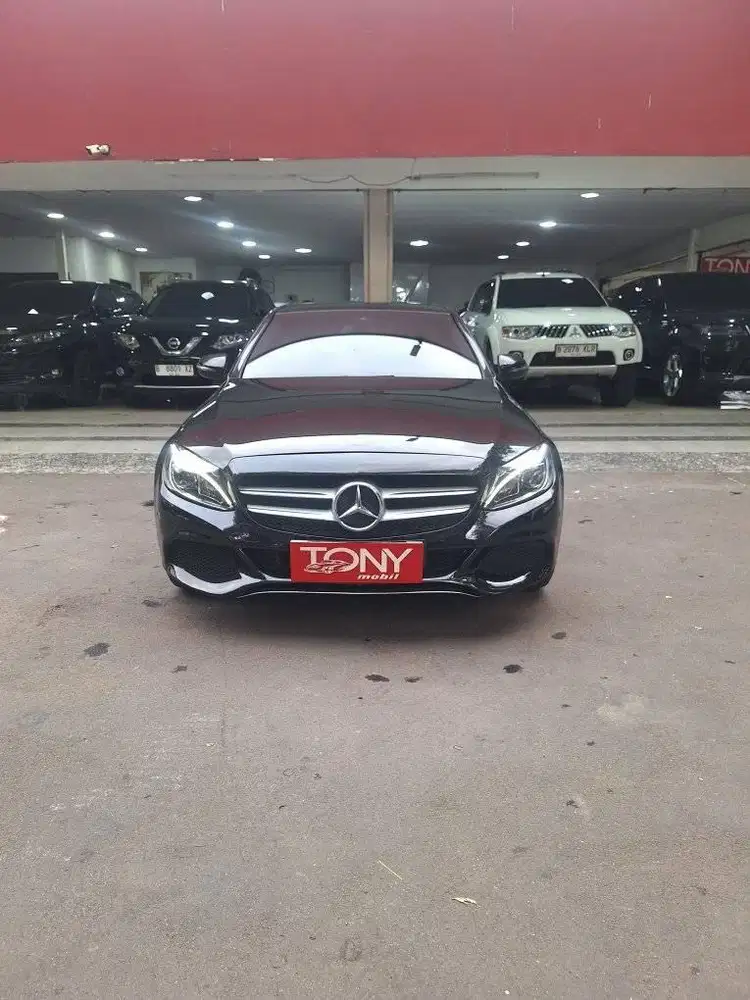Mercy C200 W205 Avantgarde DP Ceper 2016 Hitam