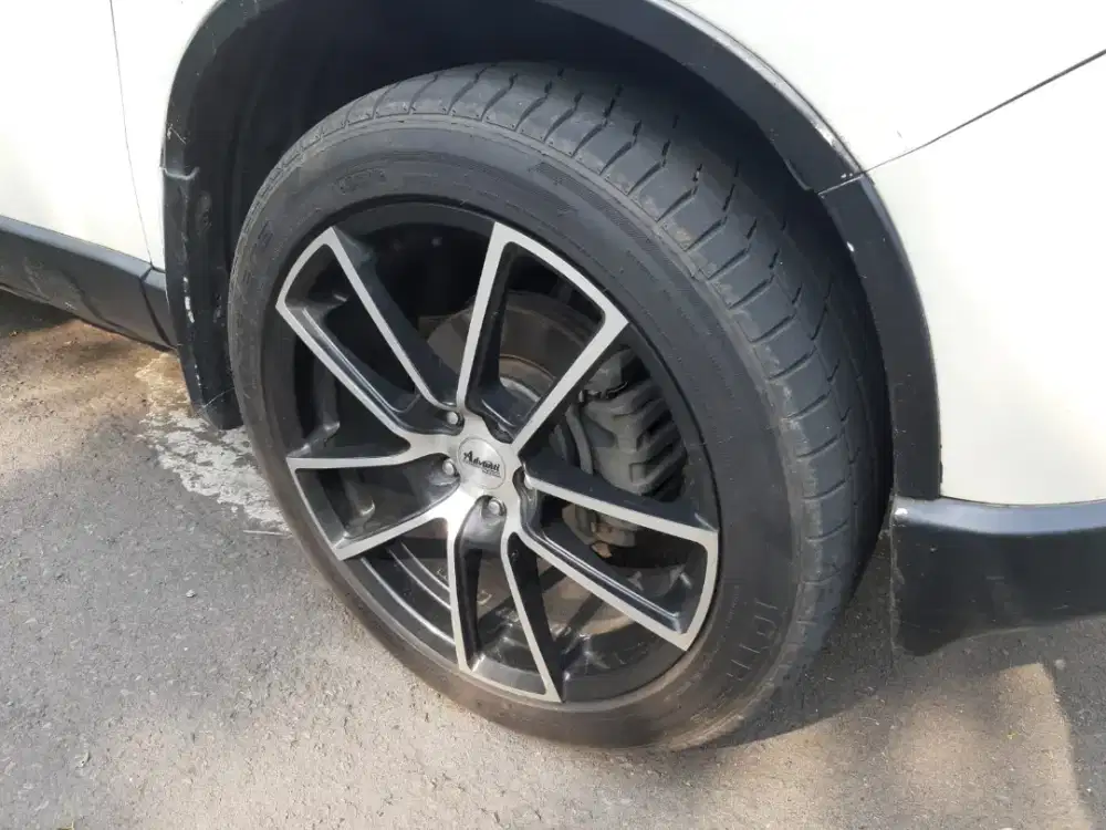 Velg R20 pcd 5x114. Crv Xtrail Harrier CX5 CX3.KONDISI BAGUS.ban tebal