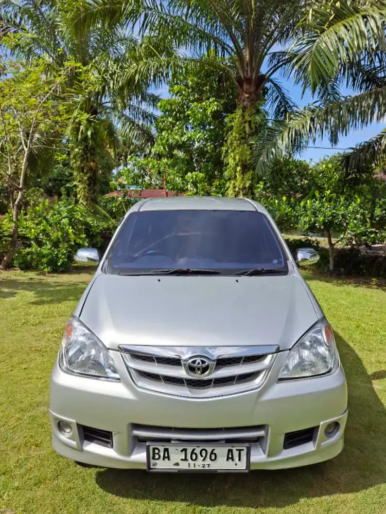 Di jual avanza pemakaian pribadi