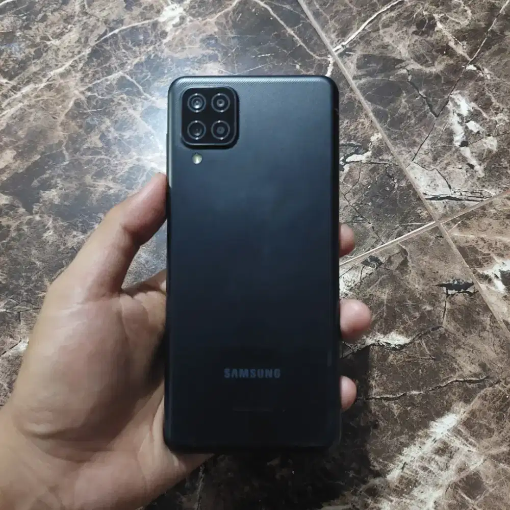 Samsung a12 4/128
