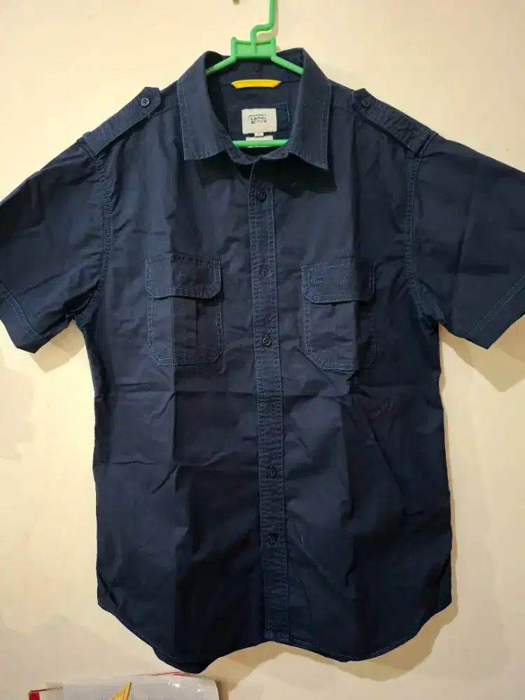 Kemeja Camel Active