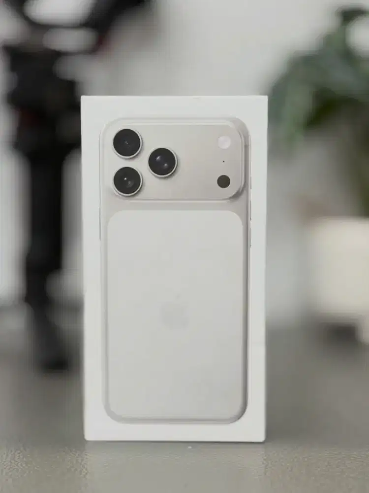 Promo spesial iPhone 17 PRO MAX, cicilan 0% garansi resmi iBox