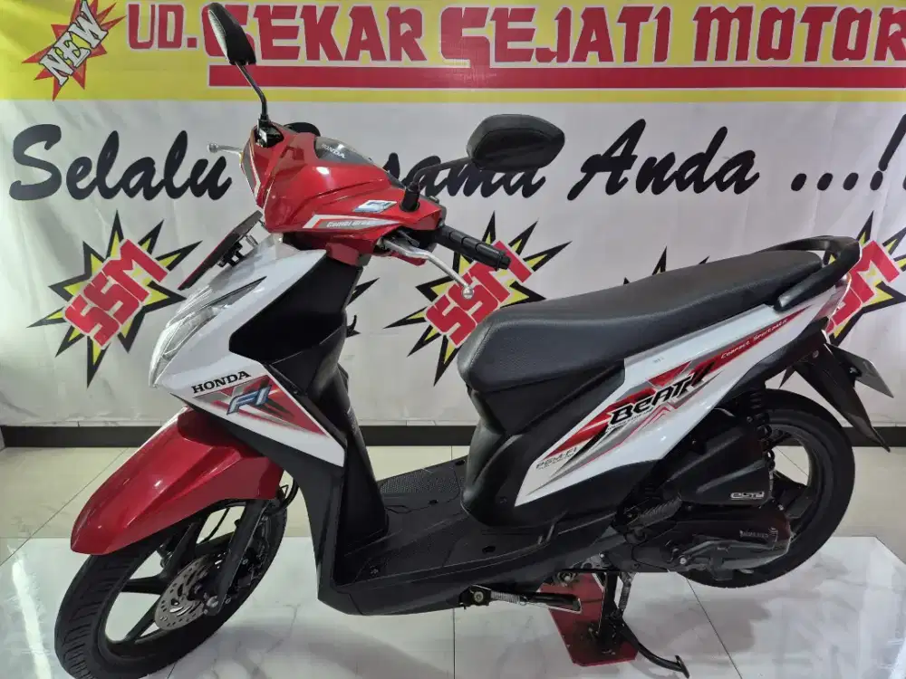 Honda Beat esp cw orsinilan, plat nomor baru