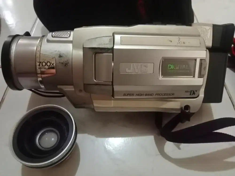 HANDYCAM JVC 700x