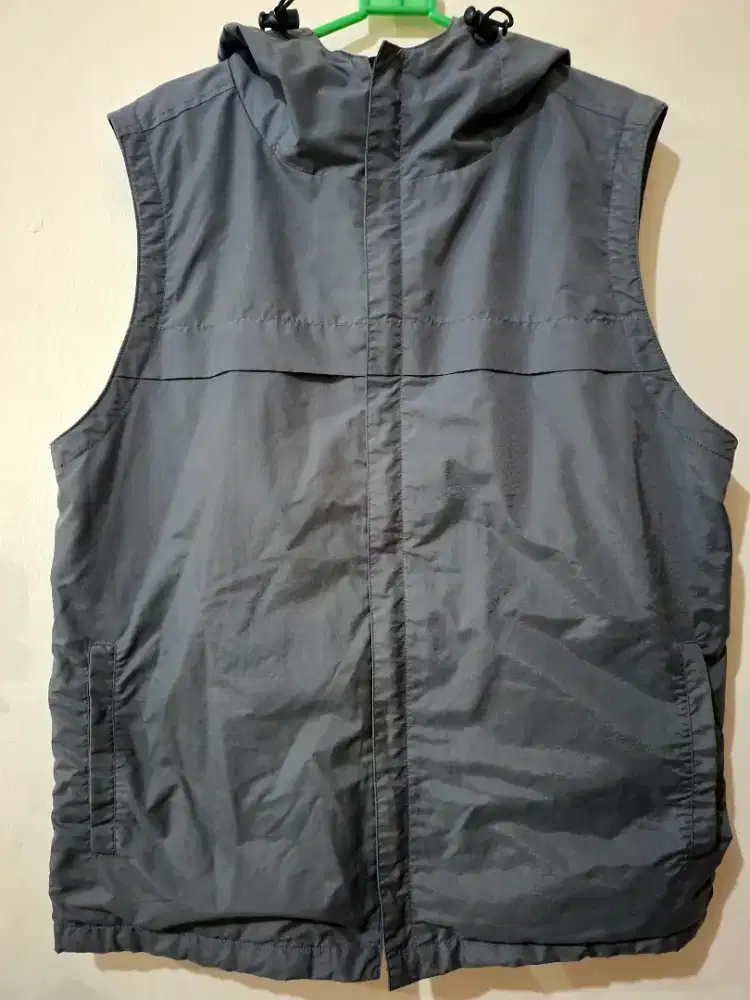 Vest Rompi Uniqlo. Celana Panjang size 32