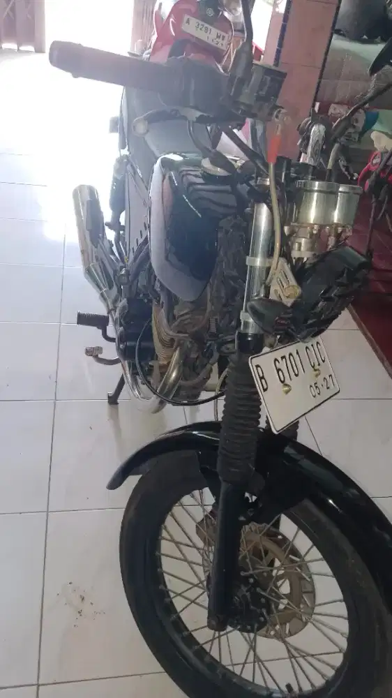 Di jual suzuki Thunder 125