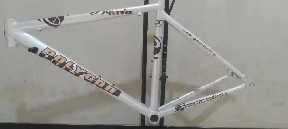 Frame Polygon Trexia 700c