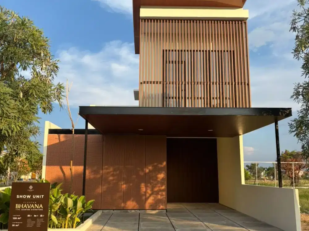 Satya Nivasa Kebomas Gresik