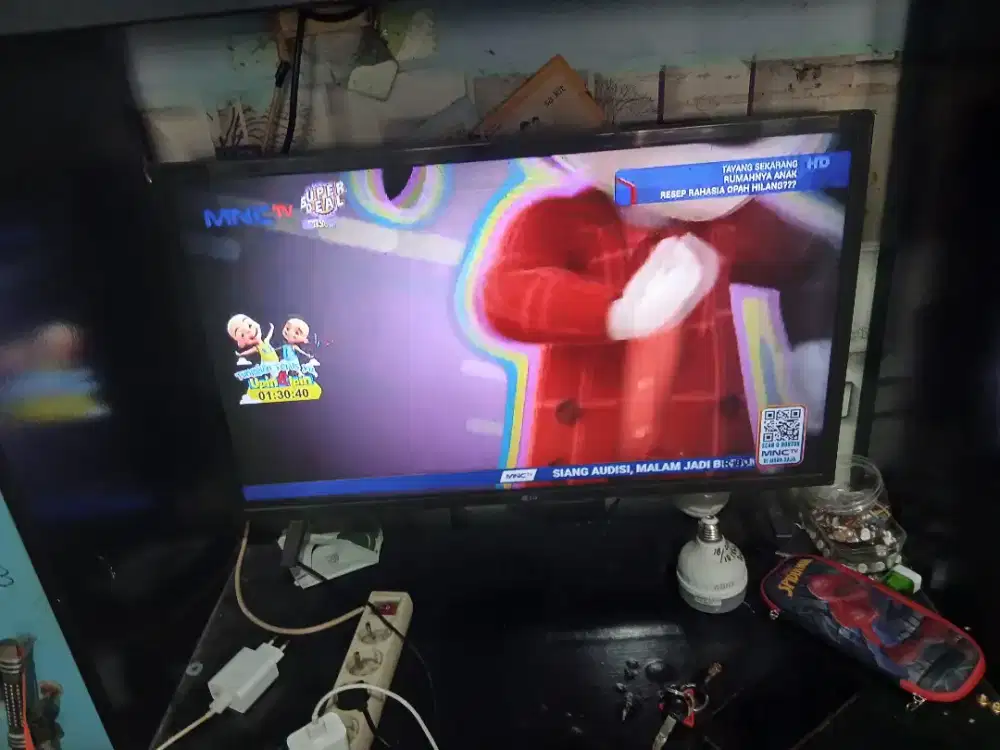 Jual tv mrek LG 32 in digital msh kayak baru blm ada setahun