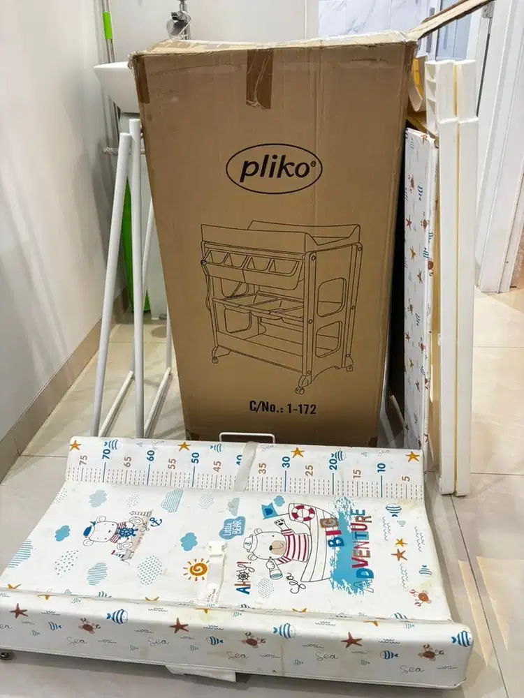Tempat mandi dan ganti popok baby (Change Table) Merk Pliko
