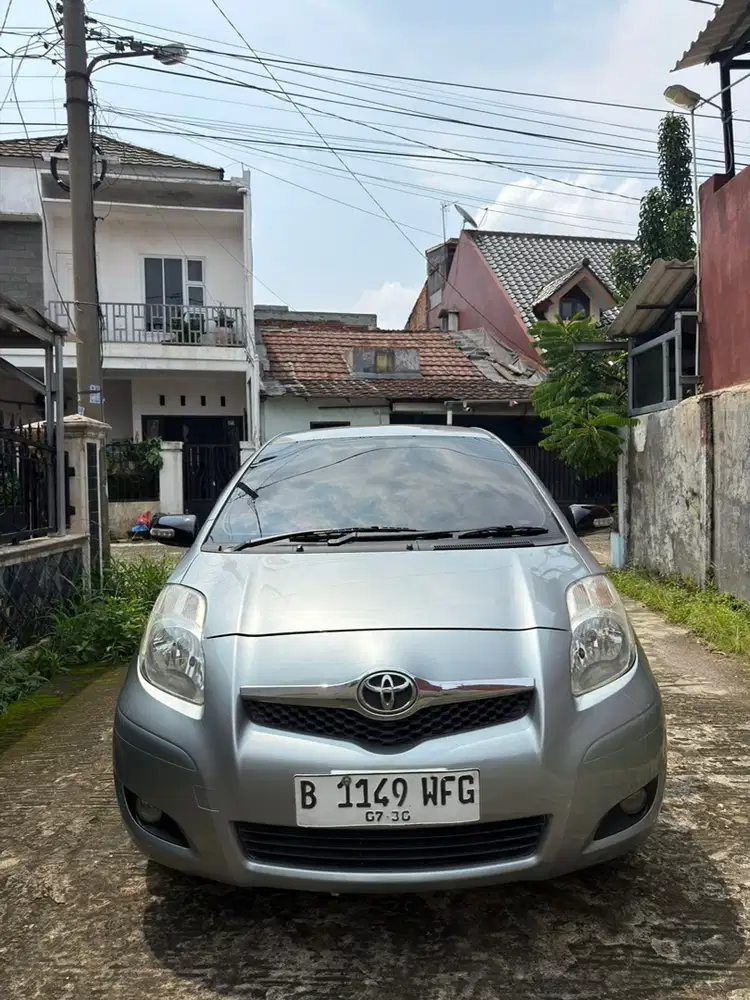 Toyota Yaris J AT 2010
