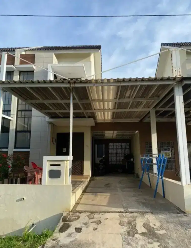 Dijual Rumah 2 Lantai Siap Huni dalam Cluster Harapan Indah Bekasi