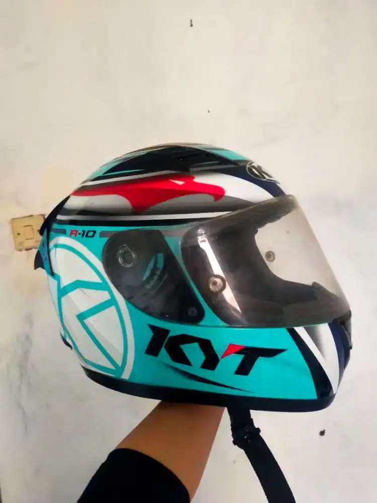 JUAL HELM KYT BEKAS