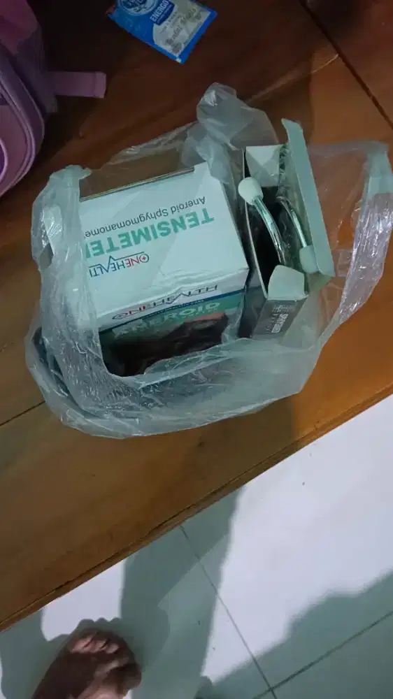 Jual alat tensi tekanan darah komplit sama stetoskop nya bisa nego