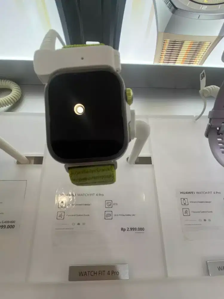 PROMO CICILAN BUNGA 0% JAM TANGAN HUAWEI WATCH FIT 4 PRO