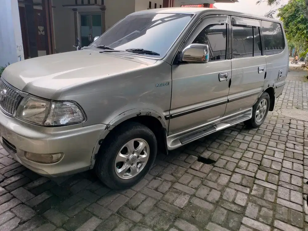 Toyota Kijang 2002 Bensin