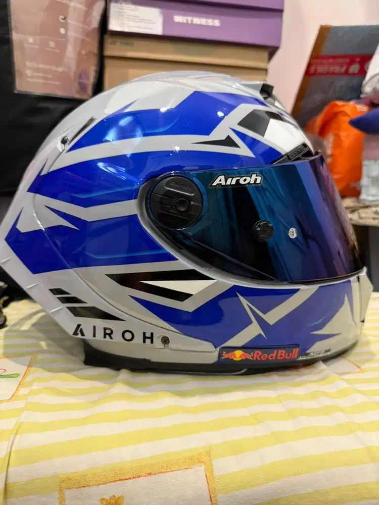Airoh GP550S Wander Blue