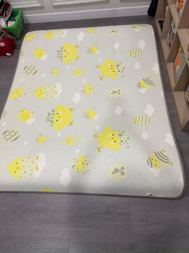 YOFI PLAYMAT CHICK + ZIGZAG