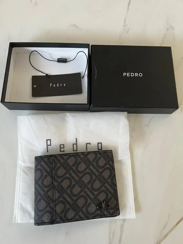 Preloved dompet pedro