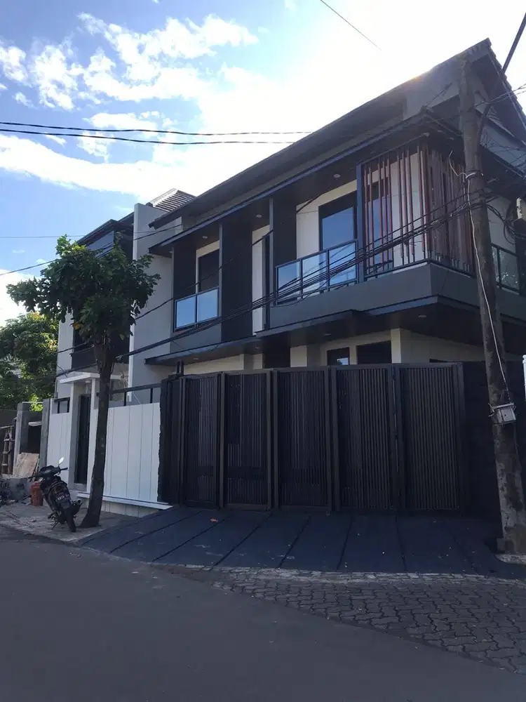 Jual Rumah New Brand hook lokasi semifurnish BSD Tangerang selatan