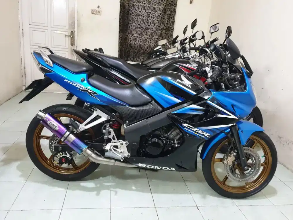 honda cbr old 150 thn 2007 biru mulus orisinil