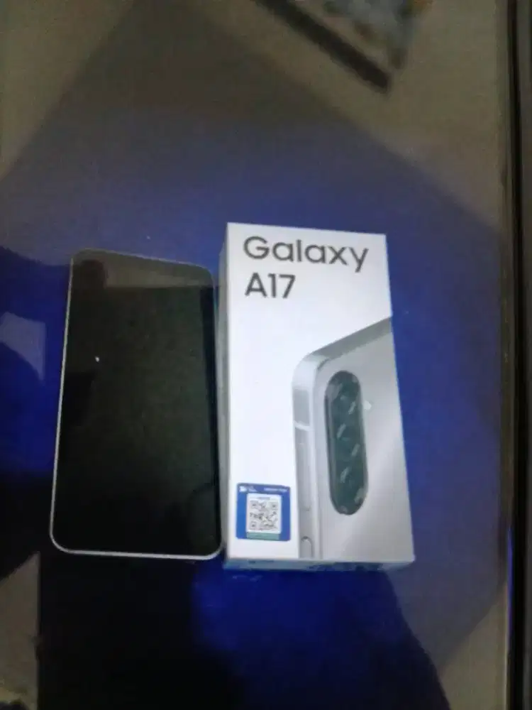 Samsung a17 8/128