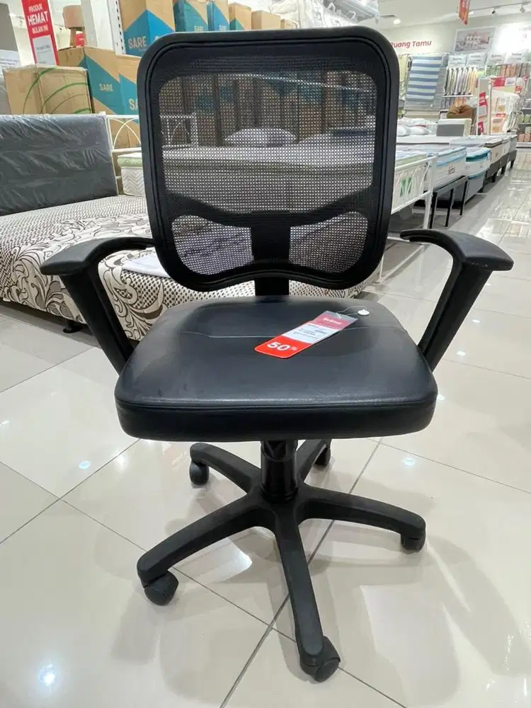 Kursi Kerja Sandaran Rendah