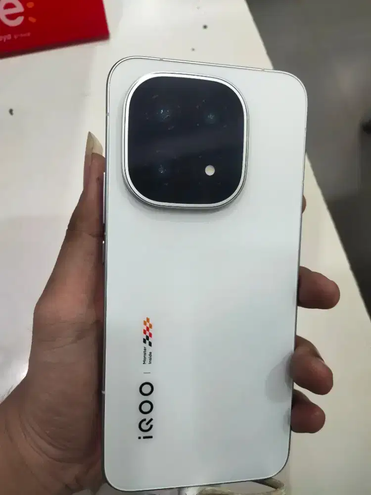 Open pre order IQOO 15 Spec gaming