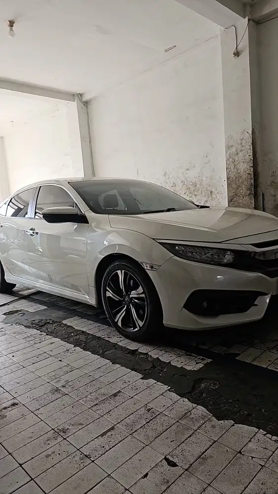 Honda Civic 2018 Bensin