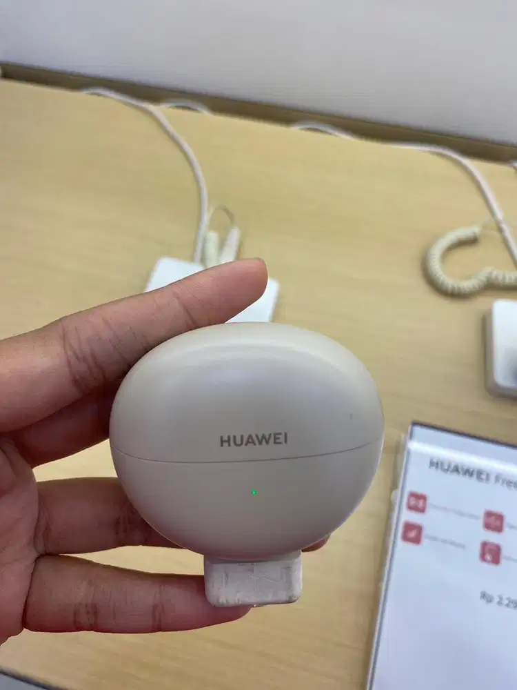 CREDIT HUAWEI FREECLIP