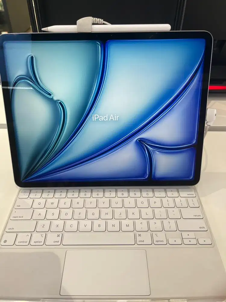 Ipad air (model 13 inci$