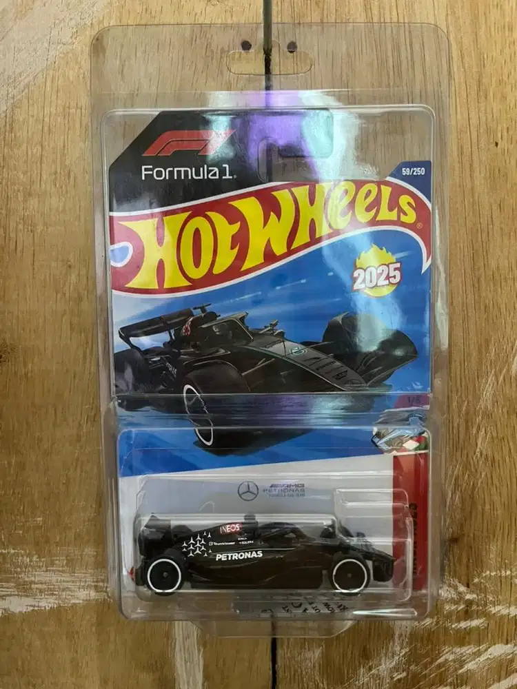 Hotwheels F1 Mercedes Racing Balap