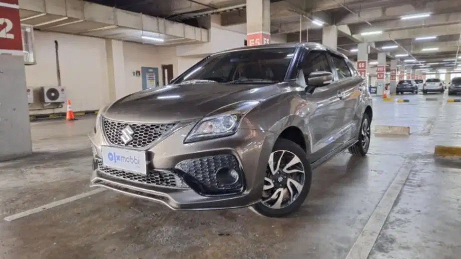 DP Rendah  9JT Suzuki Baleno 1.4 Bensin-MT 2020 Abu
