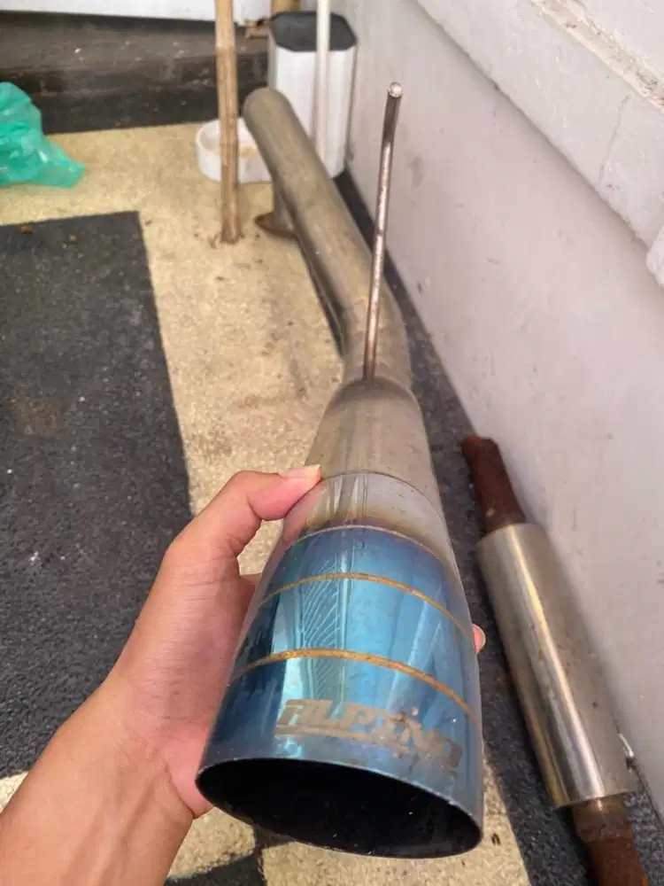 Alpino Tailpipe Bolt On