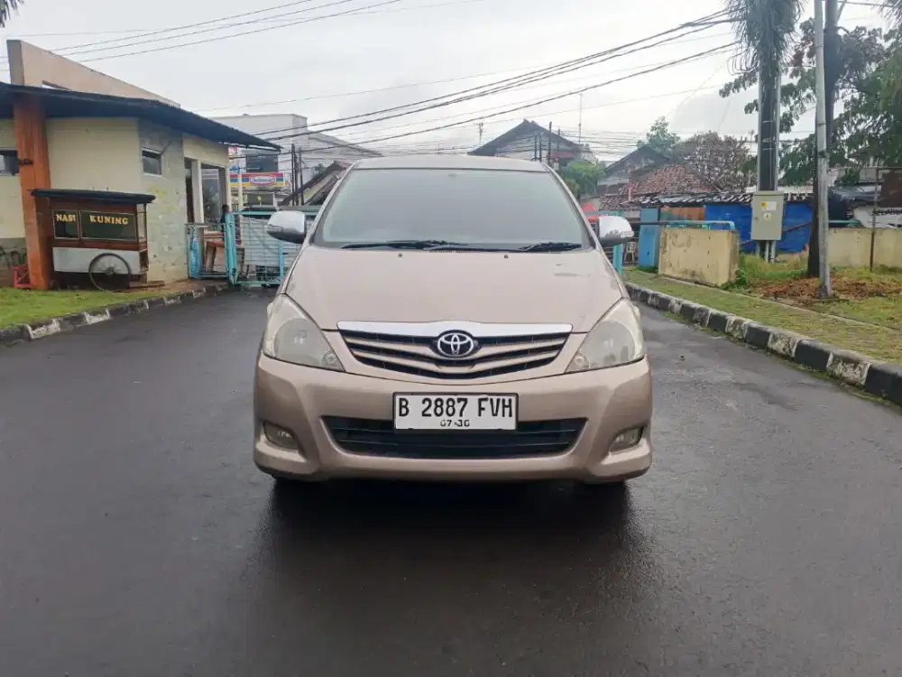 Kijang Inova G 2.0 AT