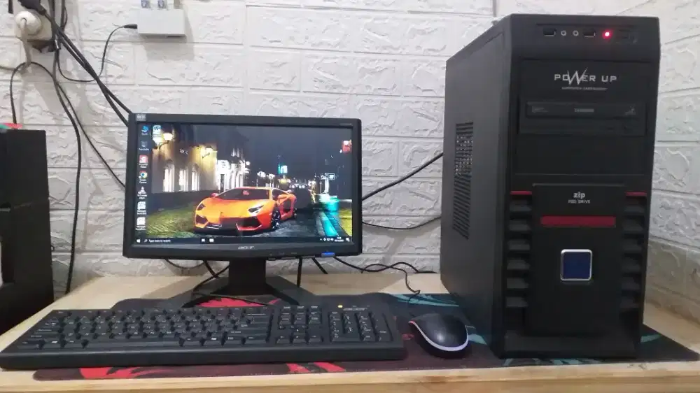 Komputer Lengkap Monitor Siap Pakai