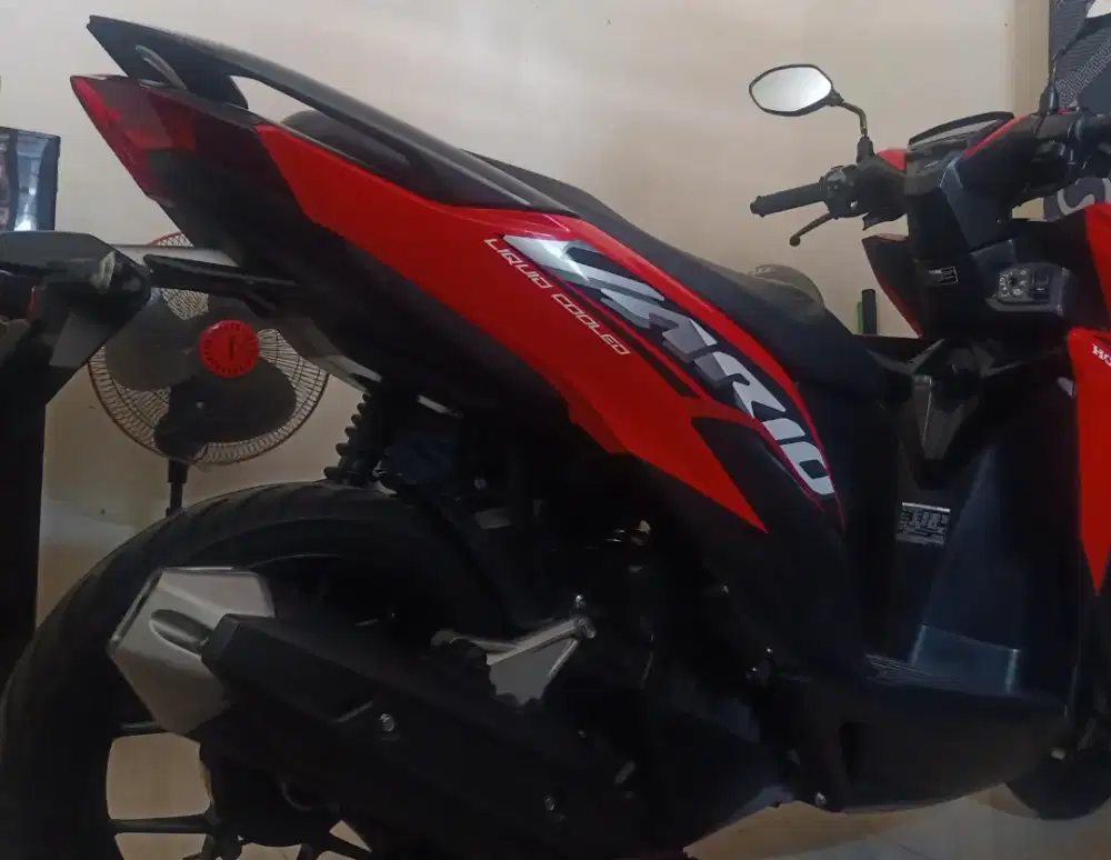 Honda Vario 125 merah th 2022